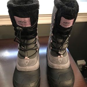 Girls / Women’s North Face Winter Boots